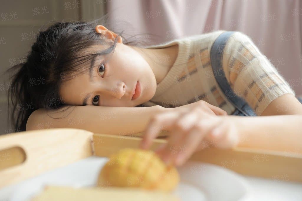 在蓝色时分飞翔